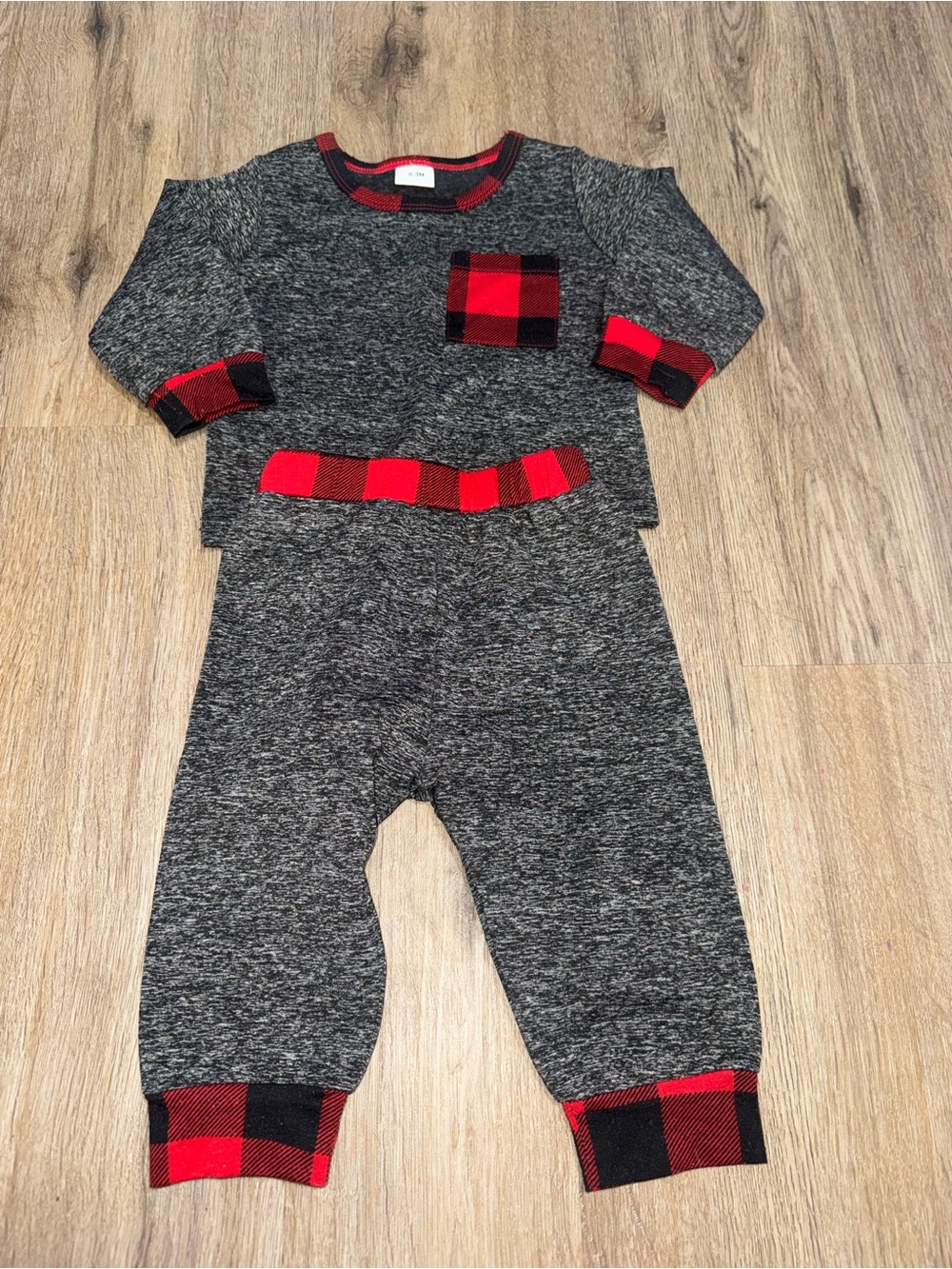 Baby Boy Buffalo Plaid Gray Sweatsuit Outfit 0-3 Months